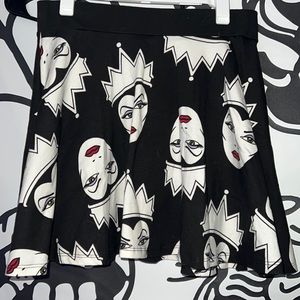 Disney evil queen skater skirt (vintage)